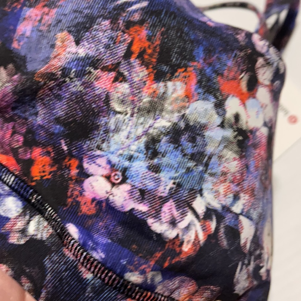 Lululemon Bra - Picture 3 of 5